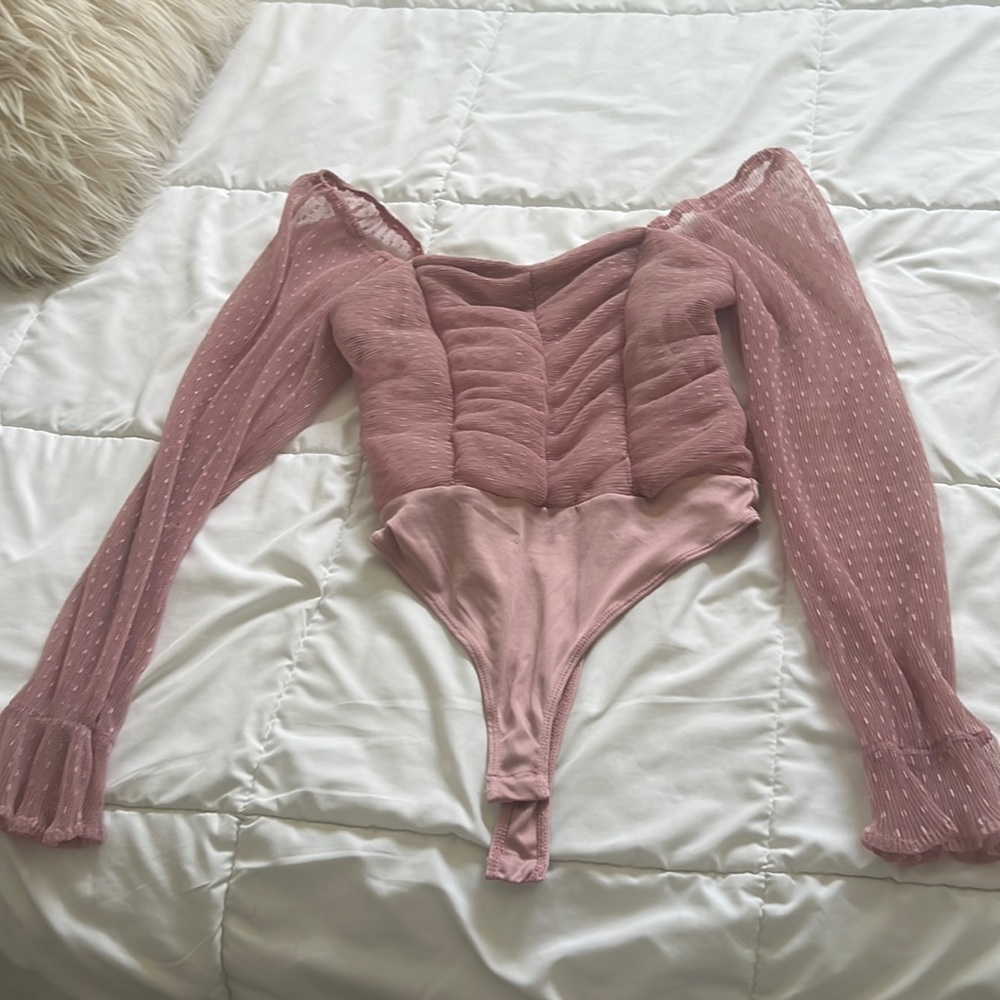 Dusty pink long sleeve body suit top
